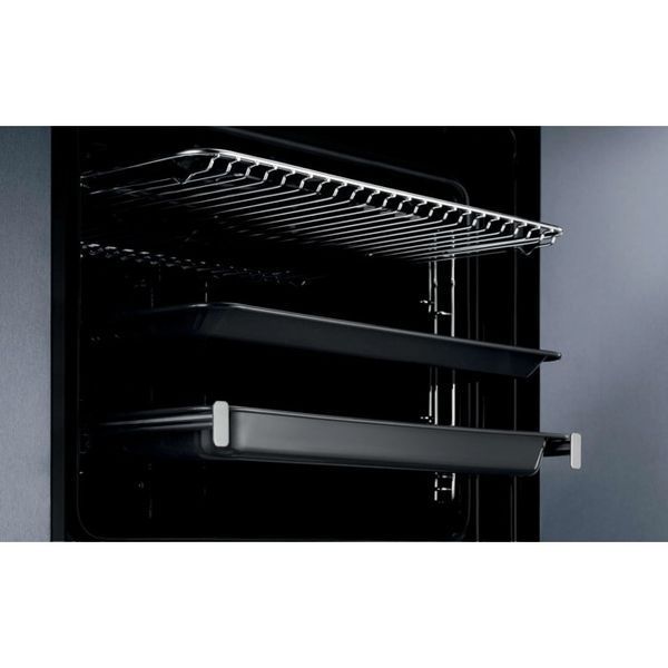 Духовка електрична Electrolux OEF5E50Z &ndash; фото