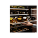 Винна шафа Electrolux EWUS052B5B &ndash; фото 25