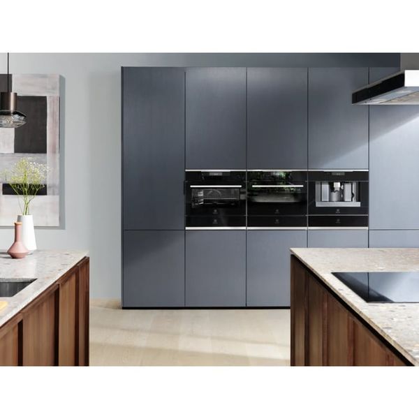 Кофемашина автоматическая Electrolux KBC85X &ndash; фото