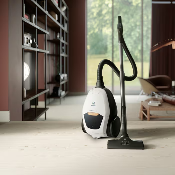 Пилосос з мішком Electrolux PD82-ALRG &ndash; фото