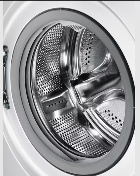 Пральна машина автоматична Electrolux EW6SM326SU &ndash; фото