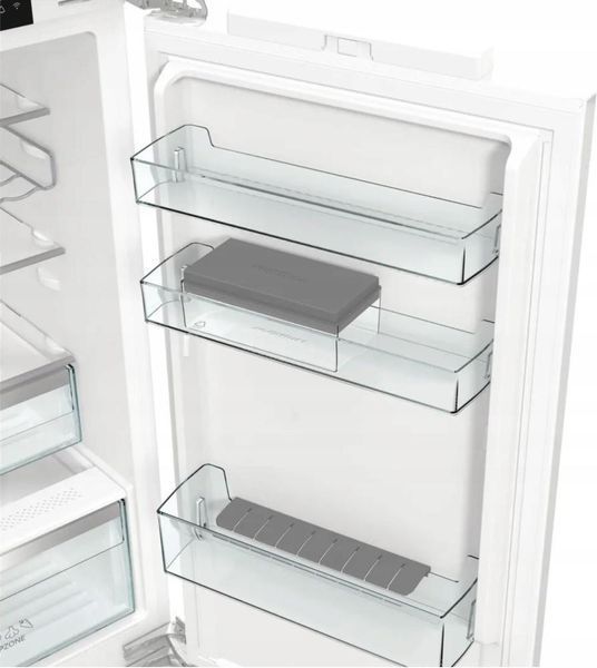 Вбудований холодильник Gorenje NRKI517E62WF з морозильною камерою &ndash; фото