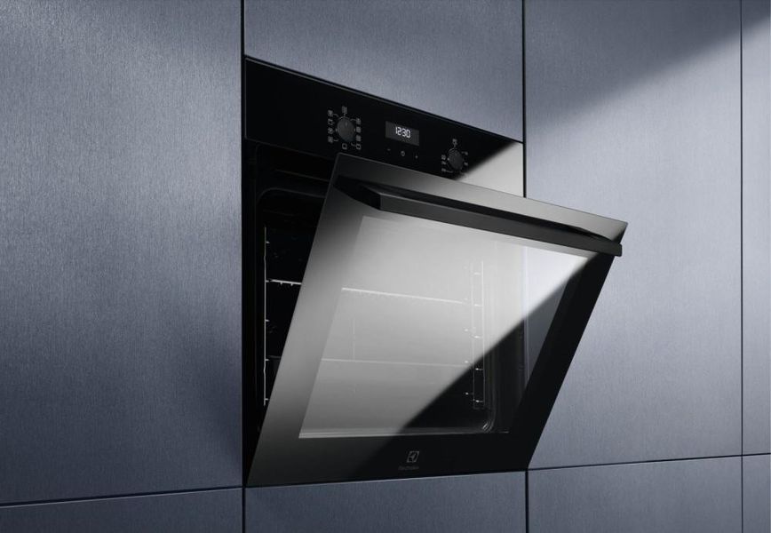 Духовка електрична Electrolux EOD5H70BZ &ndash; фото