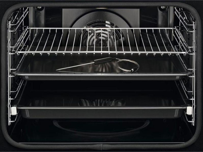 Духовка електрична Electrolux EOE8P39WV &ndash; фото