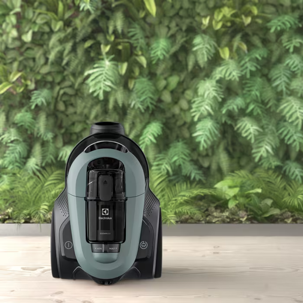 Безмешковый пылесос Electrolux EL61C2OG &ndash; фото