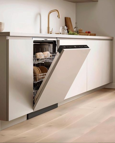 Посудомийна машина Whirlpool W7I HT58 T &ndash; фото