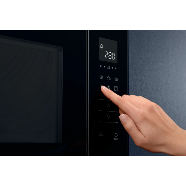 Микроволновка Electrolux LMS2173EMW &ndash; фото