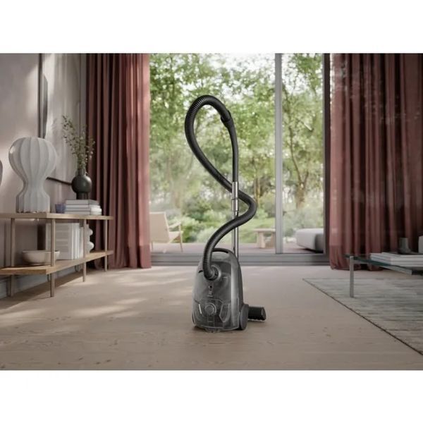 Пылесос с мешком Electrolux EB51A3WB &ndash; фото