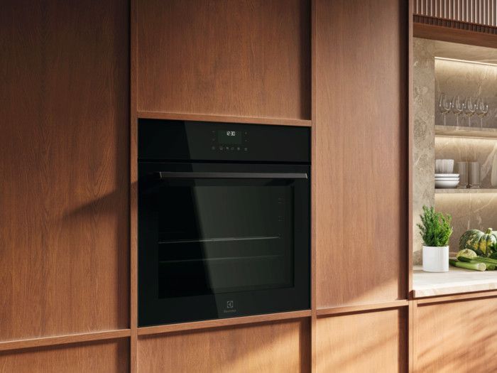 Електрична духова шафа Electrolux LOD7P86Z з піролізом та SteamBake, 72 л &ndash; фото