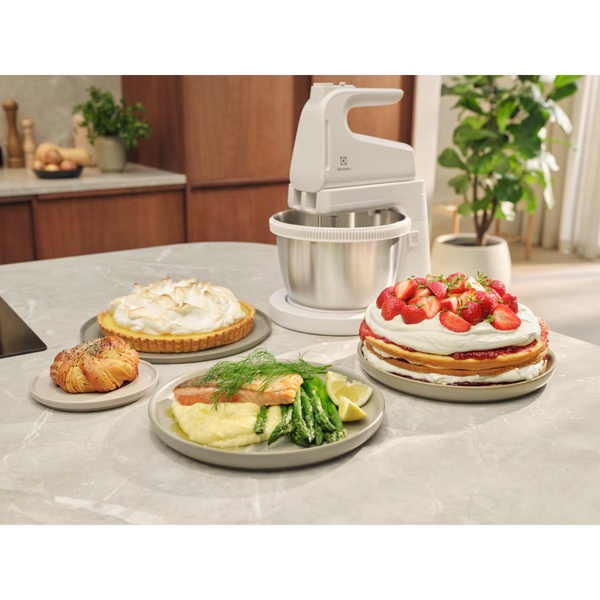 Міксер стаціонарний Electrolux ESM4W &ndash; фото