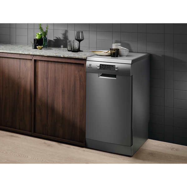 Посудомоечная машина Electrolux ESS64321SX &ndash; фото