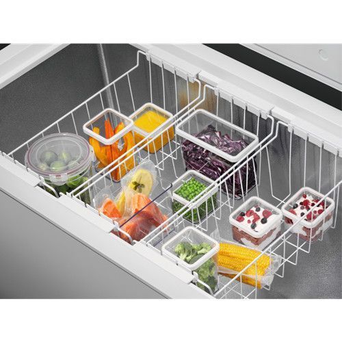 Морозильна скриня Electrolux LCB3LF38W0 &ndash; фото