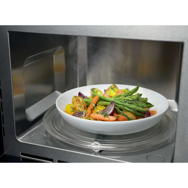 Микроволновка Electrolux KMFE264TEW &ndash; фото