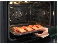 Духовка електрична Electrolux EOB8S39WX &ndash; фото