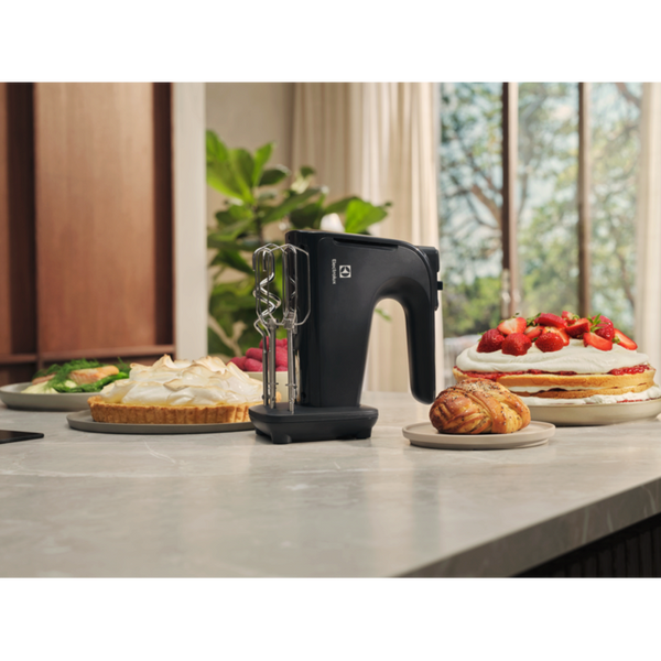 Міксер Electrolux EHM4B &ndash; фото