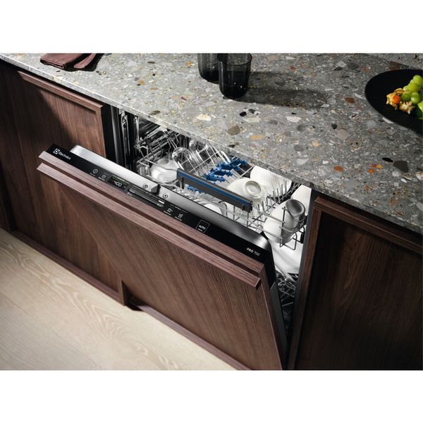 Посудомийна машина Electrolux EEQ947200L &ndash; фото