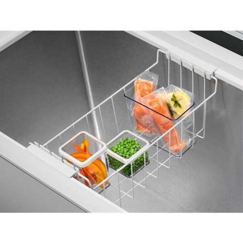 Морозильный ларь Electrolux LCB1AF14W0 &ndash; фото