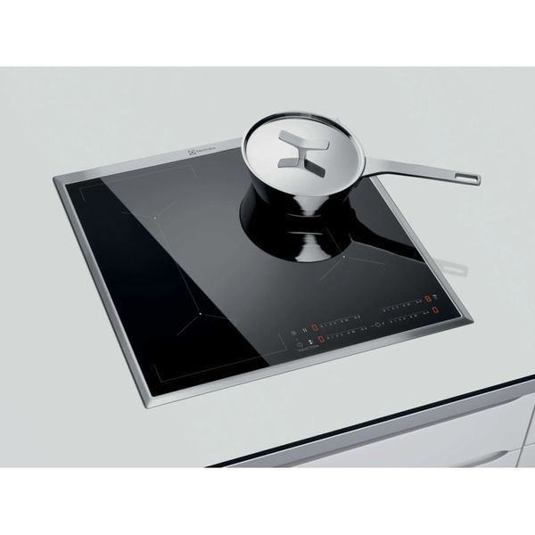 Індукційна варильна поверхня Electrolux EIV6340X &ndash; фото