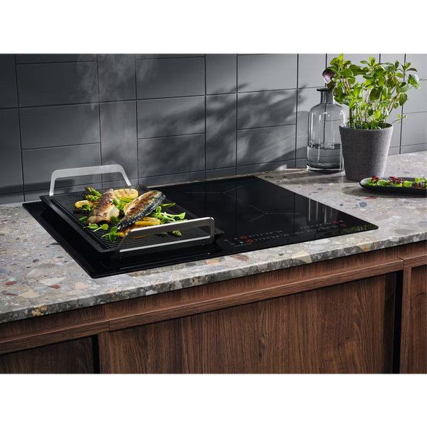 Індукційна варильна поверхня Electrolux EIV634 &ndash; фото