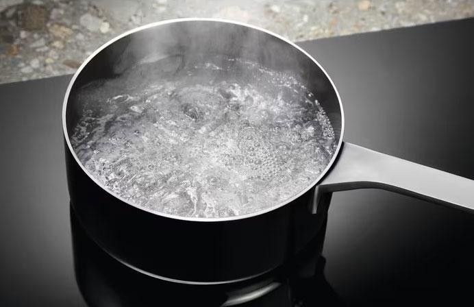 Індукційна варильна поверхня Electrolux EIV634 &ndash; фото
