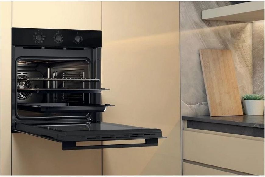 Духовка електрична Whirlpool OMK38HU0B &ndash; фото