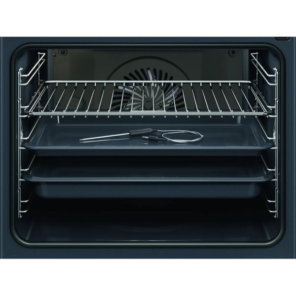 Встроенный электрический духовой шкаф SteamBake 600 Духовой шкаф | Electrolux &ndash; фото