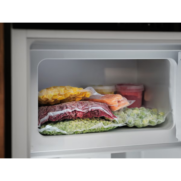 Холодильник з морозильною камерою Electrolux LFB3AE82R &ndash; фото