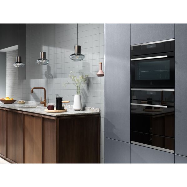 Духовка електрична Electrolux OKA9S31WX &ndash; фото