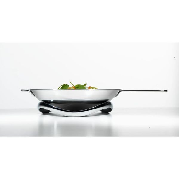Сковорода WOK Electrolux INFI-WOK Infinite чорна сталь &ndash; фото