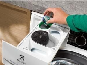 Пральна машина автоматична Electrolux EW8F161PSUC &ndash; фото