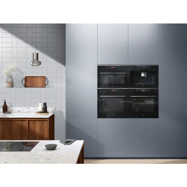 Духовка электрическая Electrolux KOBBS39H &ndash; фото