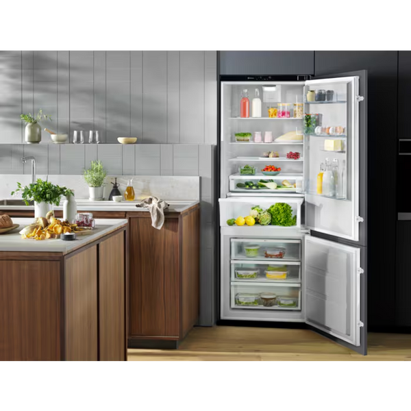 Холодильник з морозильною камерою Electrolux ENP7TD75S &ndash; фото