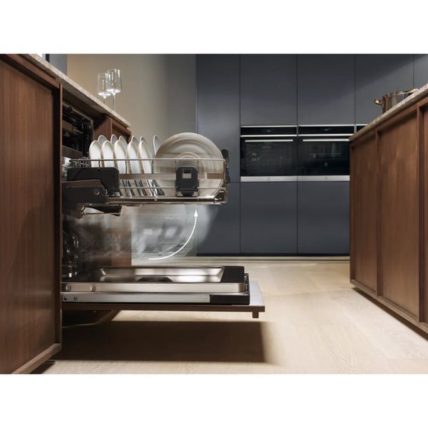 Посудомийна машина Electrolux EEC967310L &ndash; фото