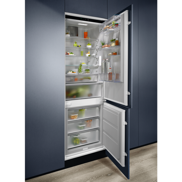 Холодильник з морозильною камерою Electrolux ENP7TD75S 925975016 фото