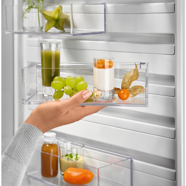 Холодильник з морозильною камерою Electrolux LNT7ME36X3 &ndash; фото