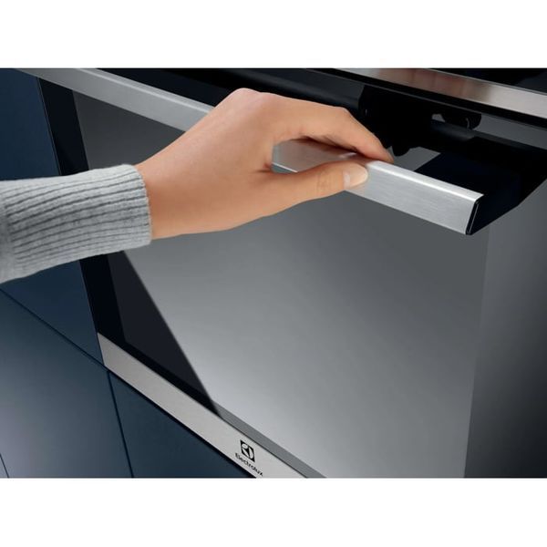 Встроенный электрический духовой шкаф SurroundCook 600 Духовой шкаф | Electrolux &ndash; фото