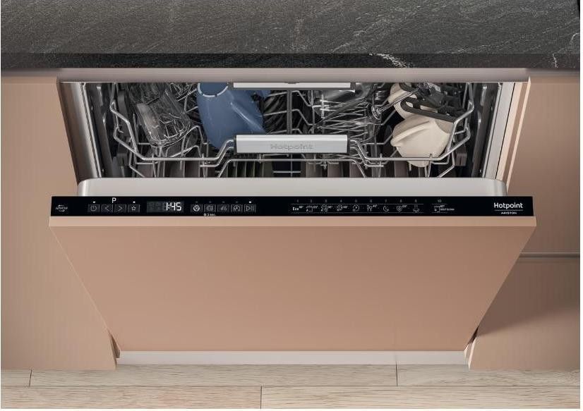 Посудомийна машина Hotpoint-Ariston HM7 42 L &ndash; фото