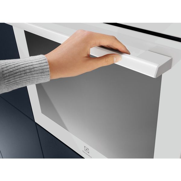 Духовка електрична Electrolux OED3H50V &ndash; фото